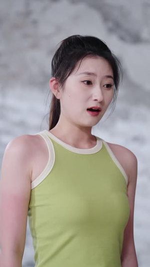 女寝风波(60 集) 女寝风波(60 集)本月新剧