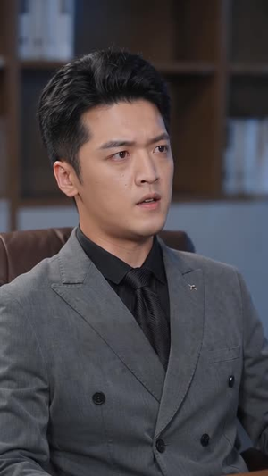 救下蛟龙我坐拥整片大海（74 集）抖音短剧