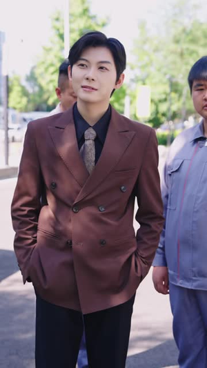 大小姐换马甲归来,前男友全家求原谅(65 集) 大小姐换马甲归来,前男友全家求原谅(65 集)2026最新
