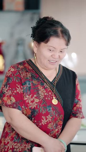 良人终错付，母亲赴乡护女儿（37 集）扮猪吃虎太绝了