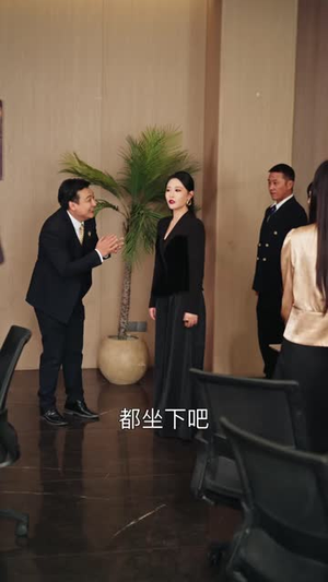 马桶钓蟹,干翻商界(46 集) 马桶钓蟹,干翻商界(46 集)N刷短剧